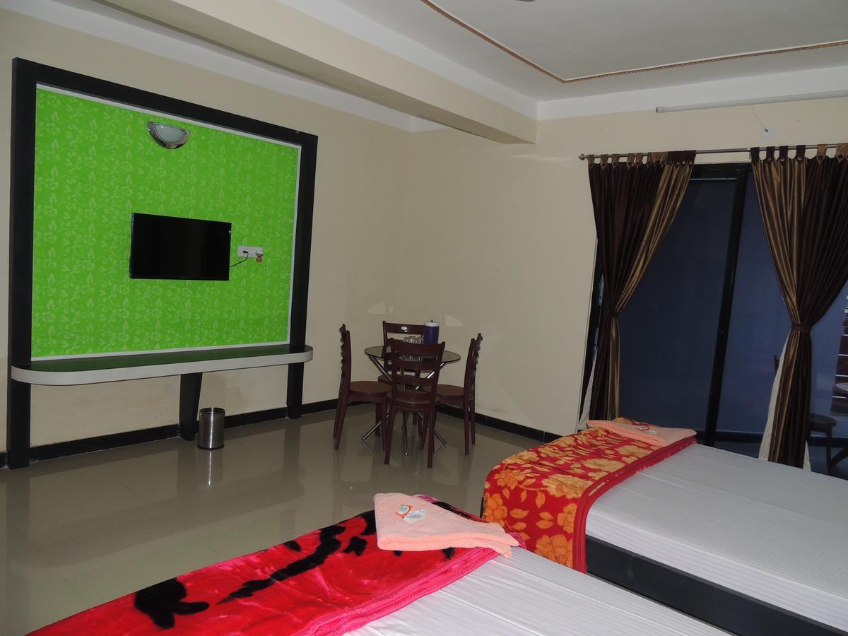 Swagatam International Hotel Tarapith Ngoại thất bức ảnh